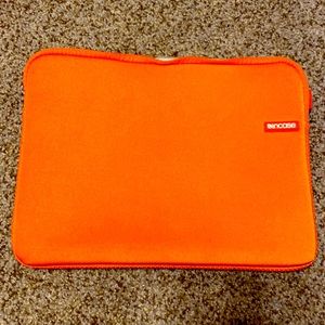 In case Neoprene Orange Laptop Sleeve